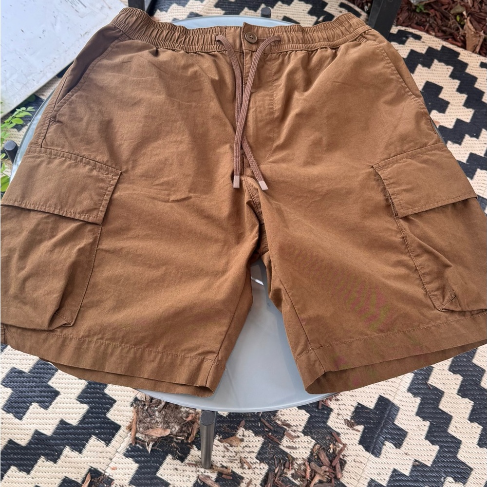 Uniqlo Brown Cargo Shorts Casual Cotton Blend